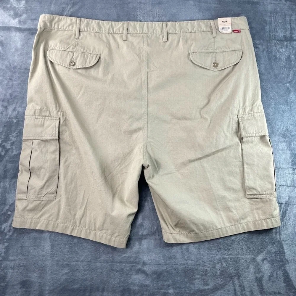 Levi's Carrier Cargo Shorts Mens Size 50 Utility Pockets Khaki Beige Ripstop NWT